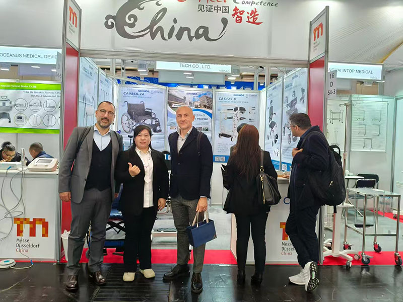 Yuteng Medical Dubai näitusel